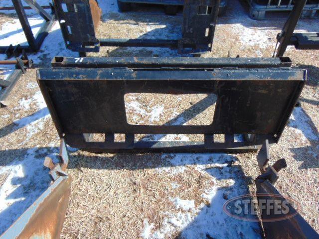 Large sod roller, 30-, skid steer mount_1.jpg